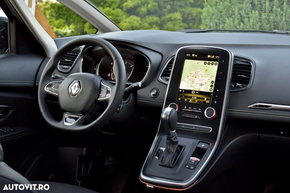 Renault Scenic BLUE dCi 120 EDC BOSE EDITION - 8