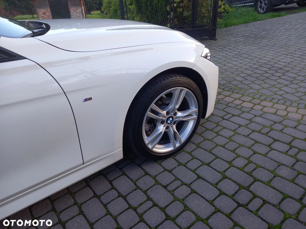BMW Seria 3 318d M Sport Shadow - 30