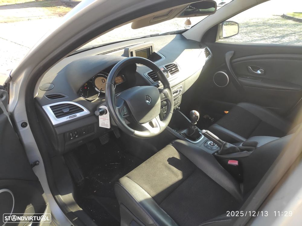 Renault Mégane 1.5 dCi Dynamique SS - 24