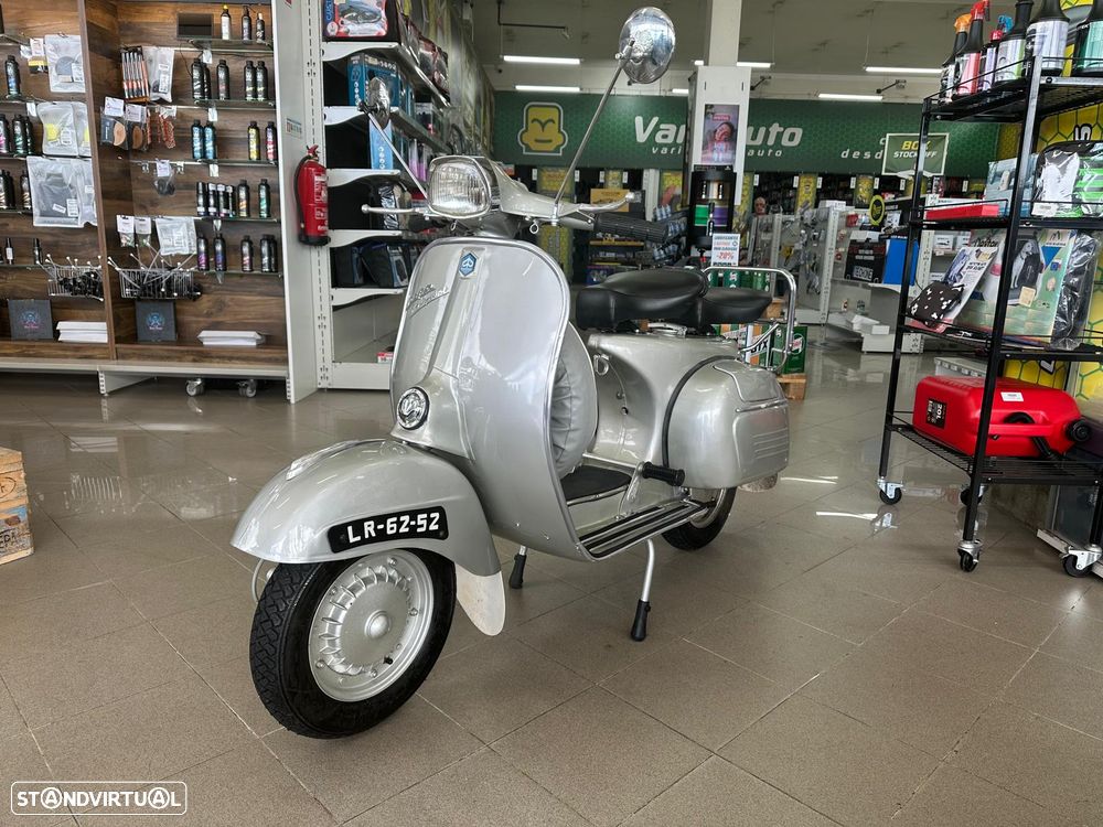 Vespa 150 Sprint - 1