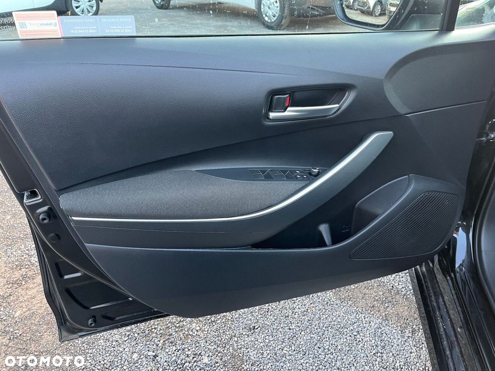 Toyota Corolla 1.8 Hybrid Comfort - 25