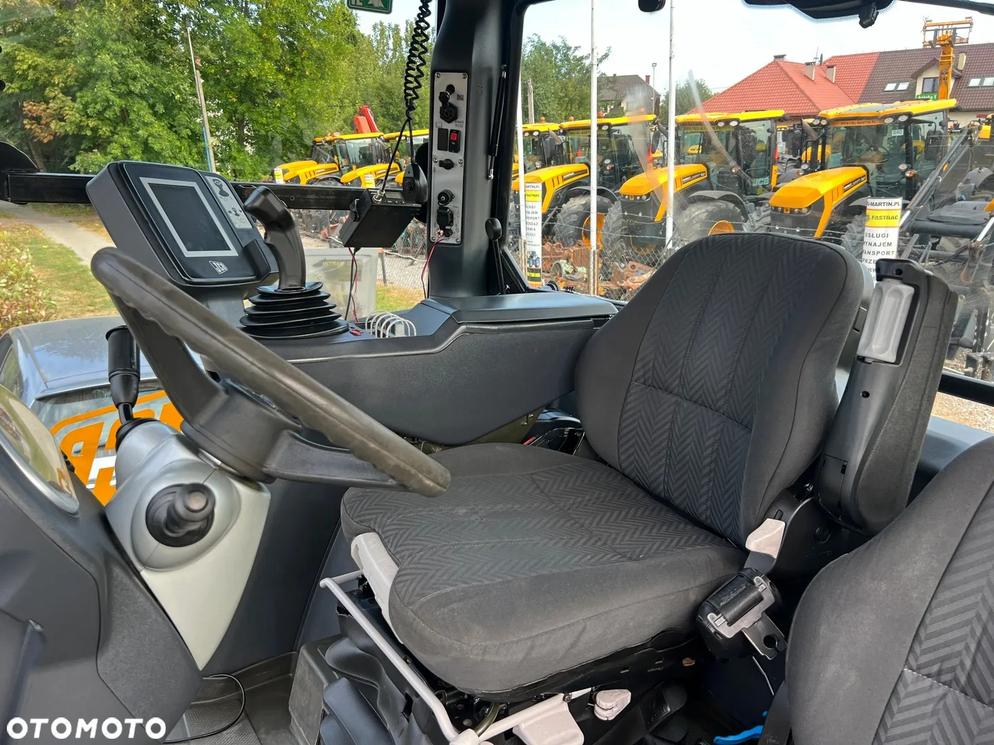 JCB Fastrac 8250 - 13