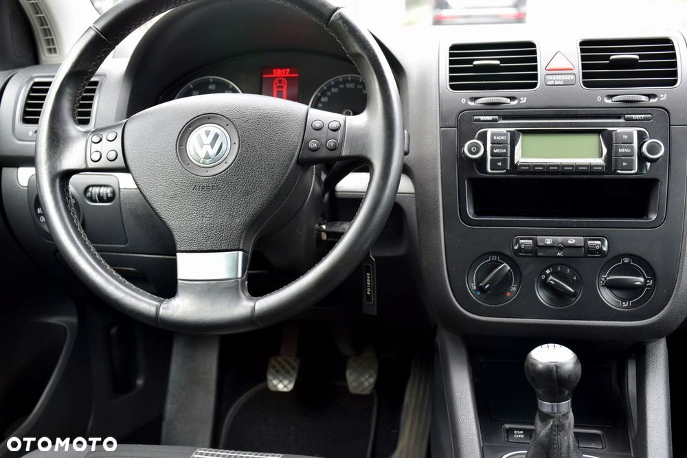 Volkswagen Golf 1.6 United - 12