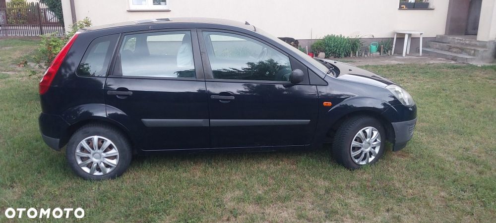 Ford Fiesta - 4