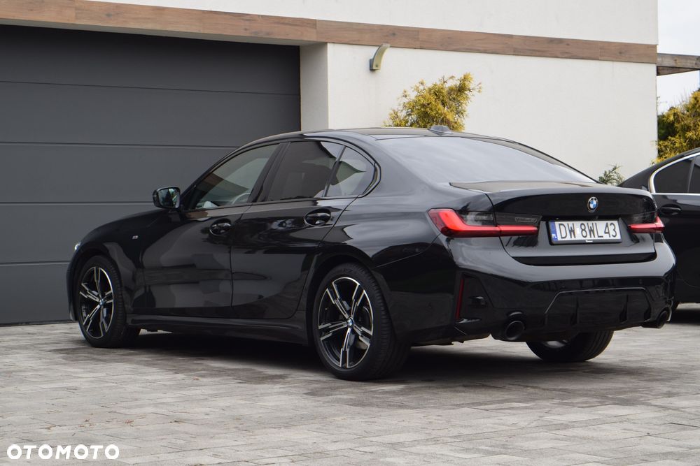 BMW Seria 3 320d xDrive M Sport sport - 39