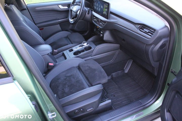 Ford Kuga 2.5P PHEV FWD Active X eCVT - 38