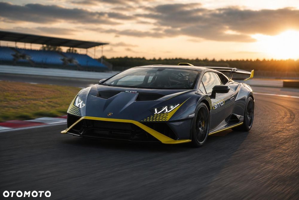 Lamborghini Huracan Performante - 2