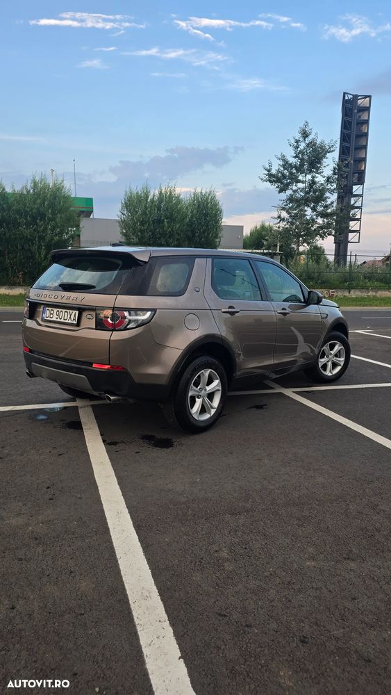 Land Rover Discovery Sport 2.0 l TD4 HSE Luxury - 4