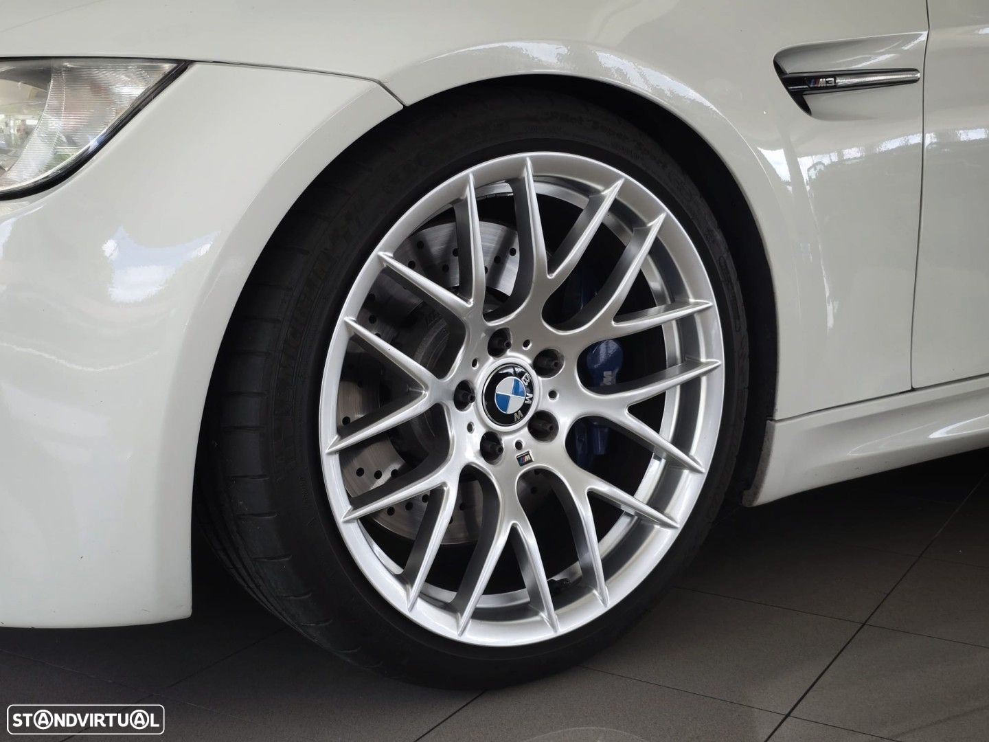 BMW M3 Coupe Drivelogic - 12