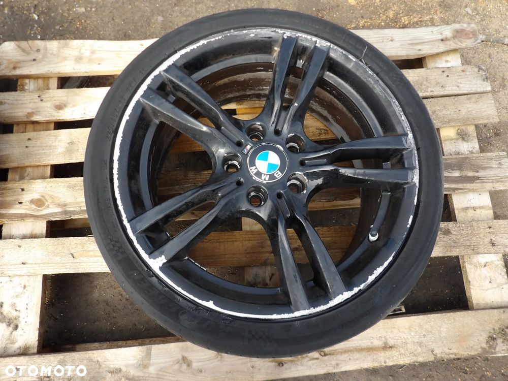 BMW - F30,F31,F32,E90 - KOMPLET ALUMINIWYCH FELG - M PAKIET - 8jX18H2  IS34 - 8,5jX18H2  IS47 - 7845880  7845881 - 4
