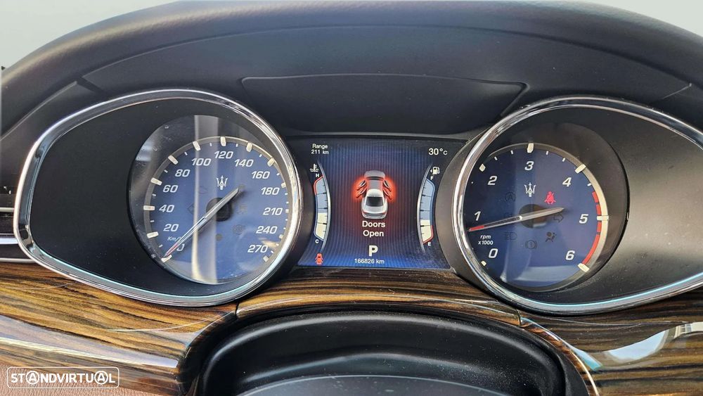 Maserati Quattroporte 3.0 V6 D GranSport - 27