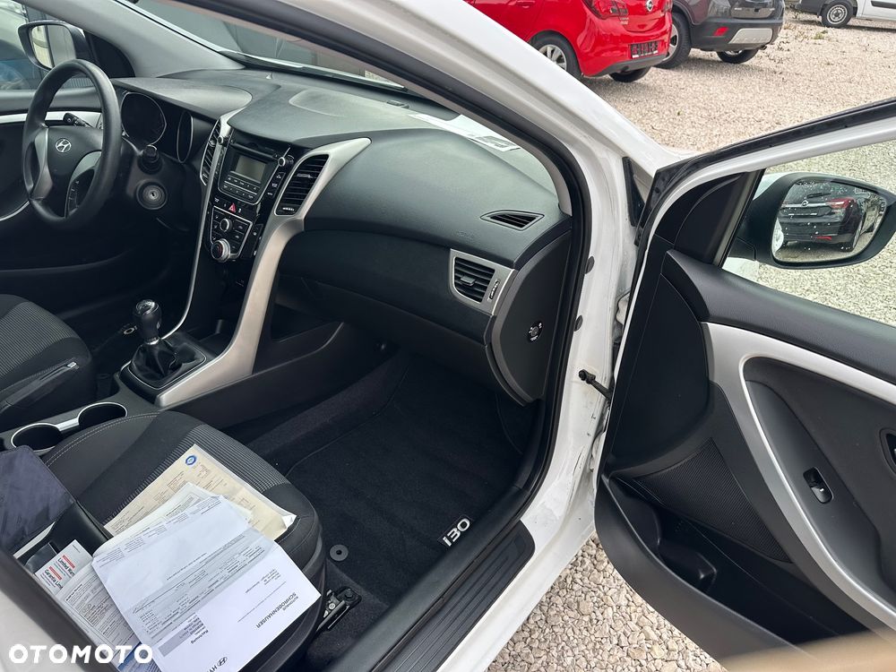 Hyundai i30 - 14