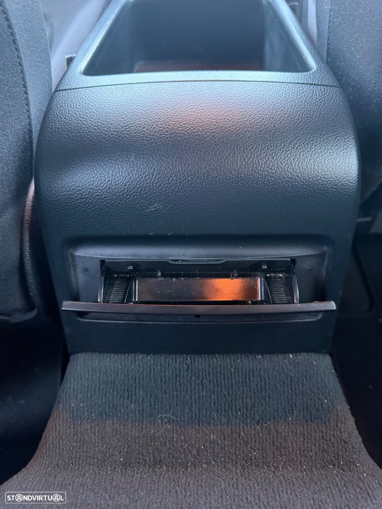 Audi A4 Avant 2.0 TDI - 12