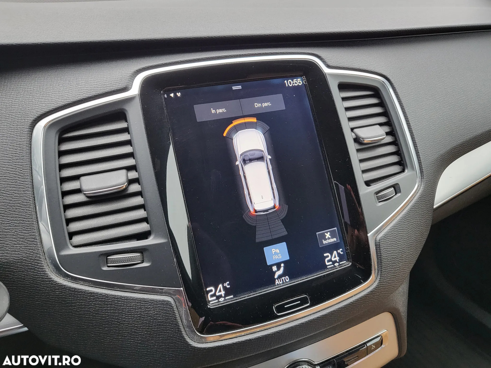 Volvo XC 90 D5 AWD Momentum - 27