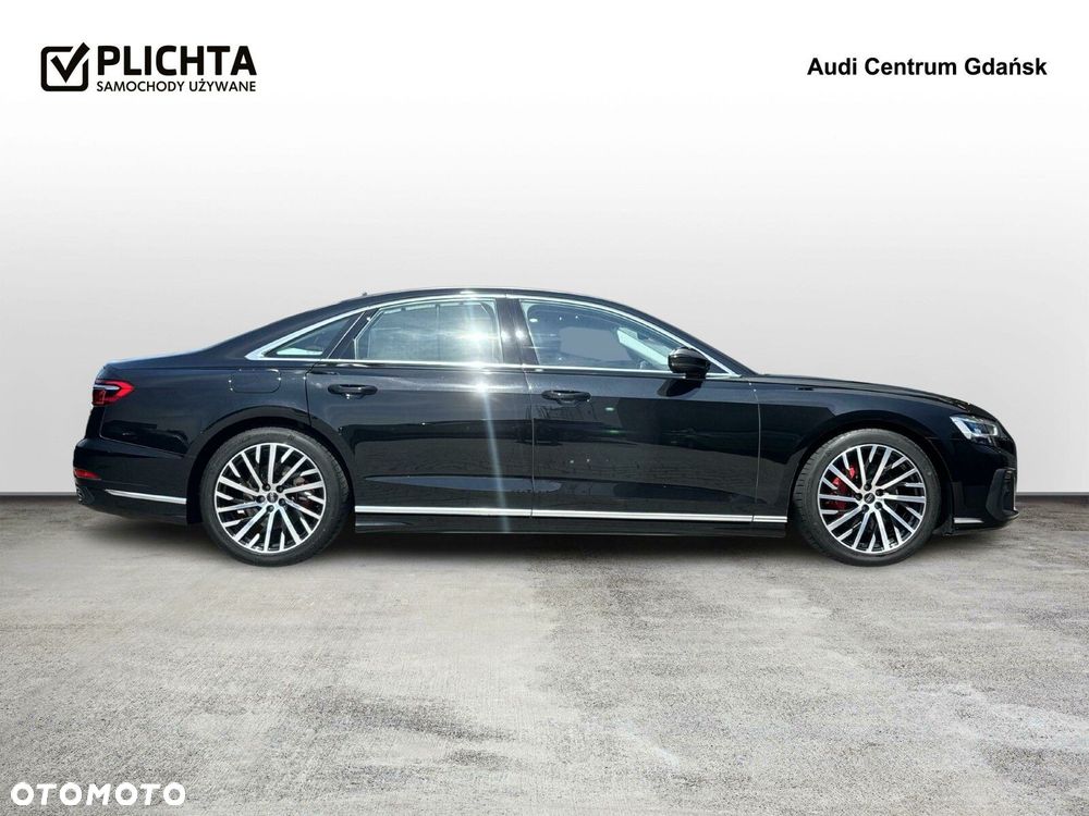 Audi A8 - 7