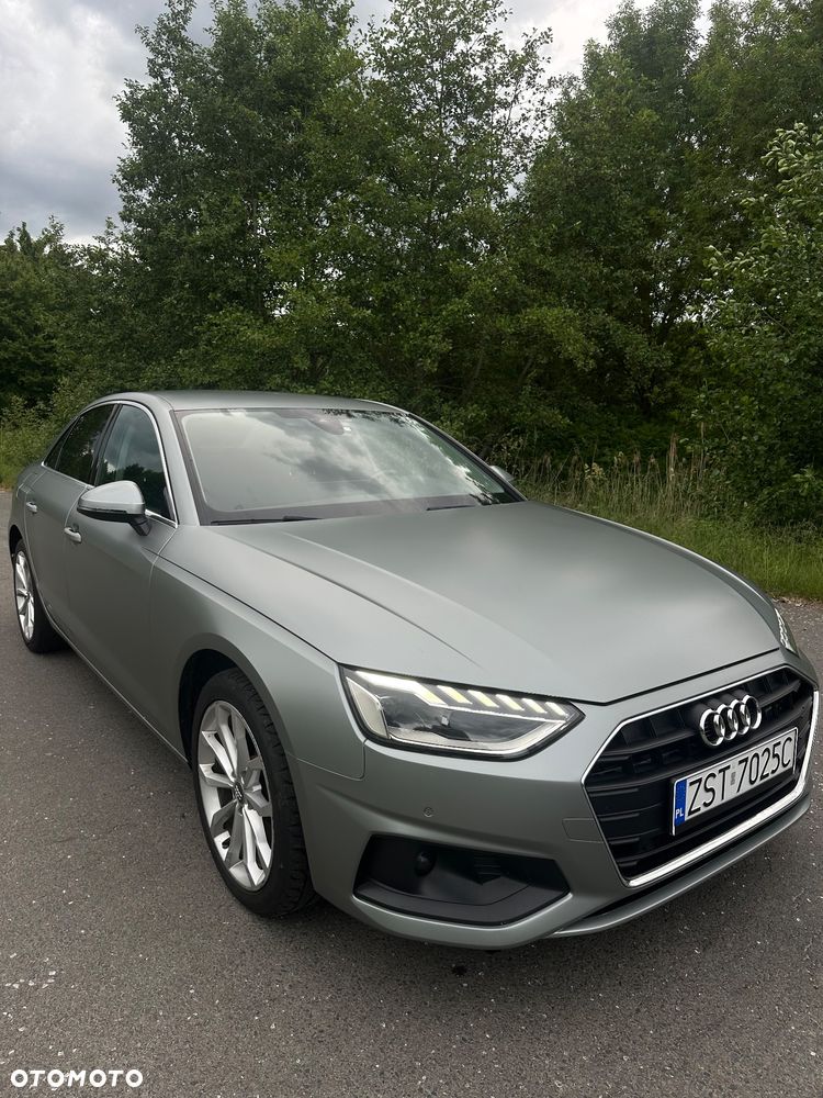Audi A4 Limousine - 3