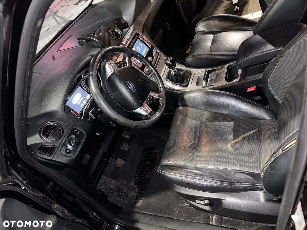 Ford S-Max 2.0 TDCi DPF Titanium - 18