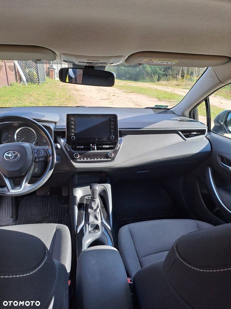 Toyota Corolla 1.8 Hybrid Comfort - 13