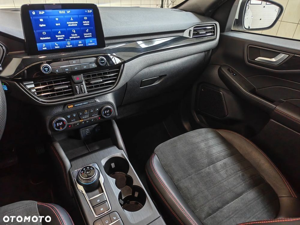 Ford Kuga - 15