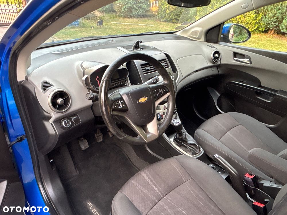 Chevrolet Aveo 1.6 LTZ S/S - 29