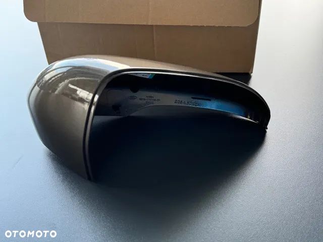 Obudowa lusterka prawa strona Ford Mondeo 2014-2022. - 1