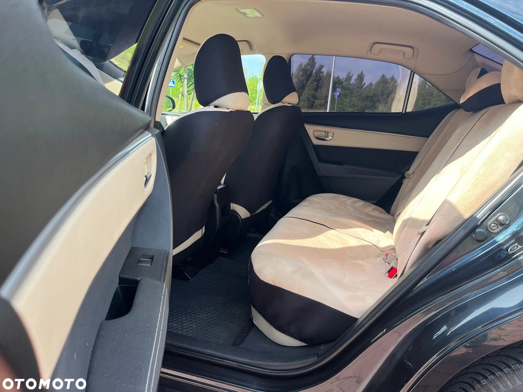 Toyota Corolla 1.6 Prestige - 12