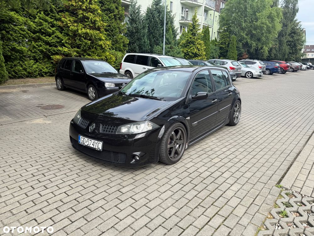 Renault Megane 2.0 Sport - 4