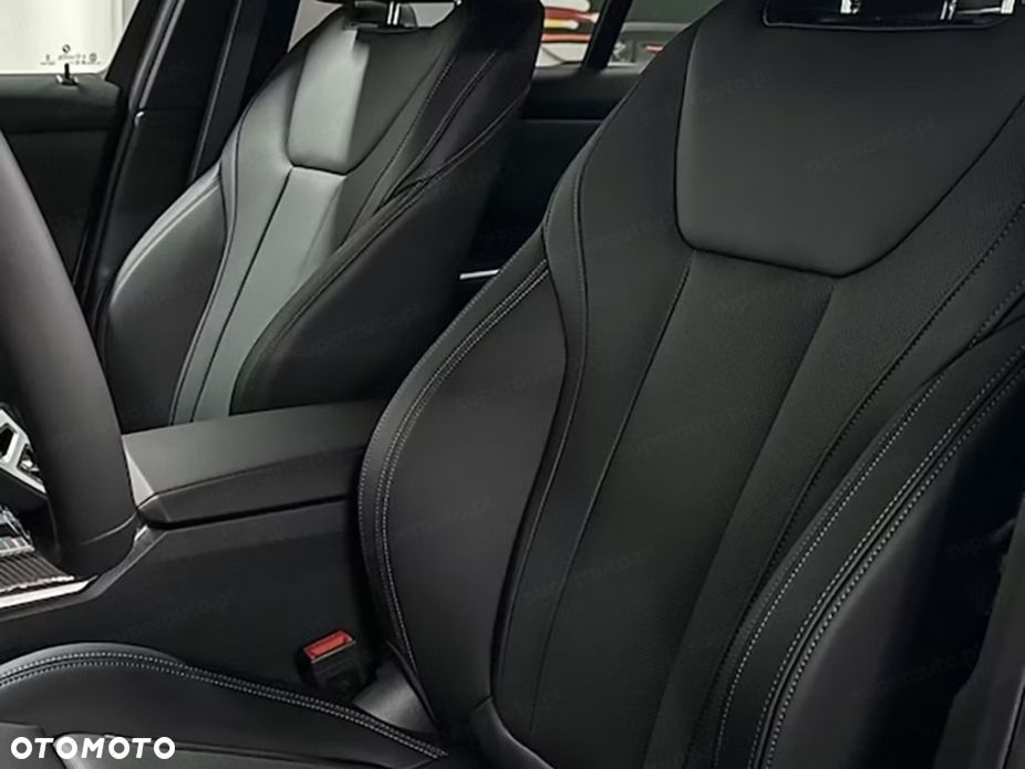 BMW Seria 3 330i xDrive M Sport sport - 8
