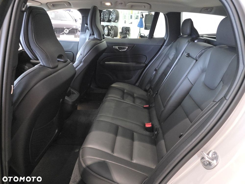 Volvo V60 - 30