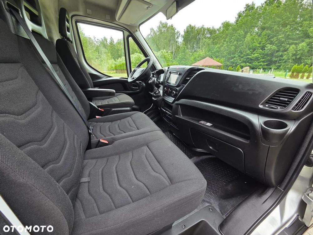 Iveco 35C17 - 29