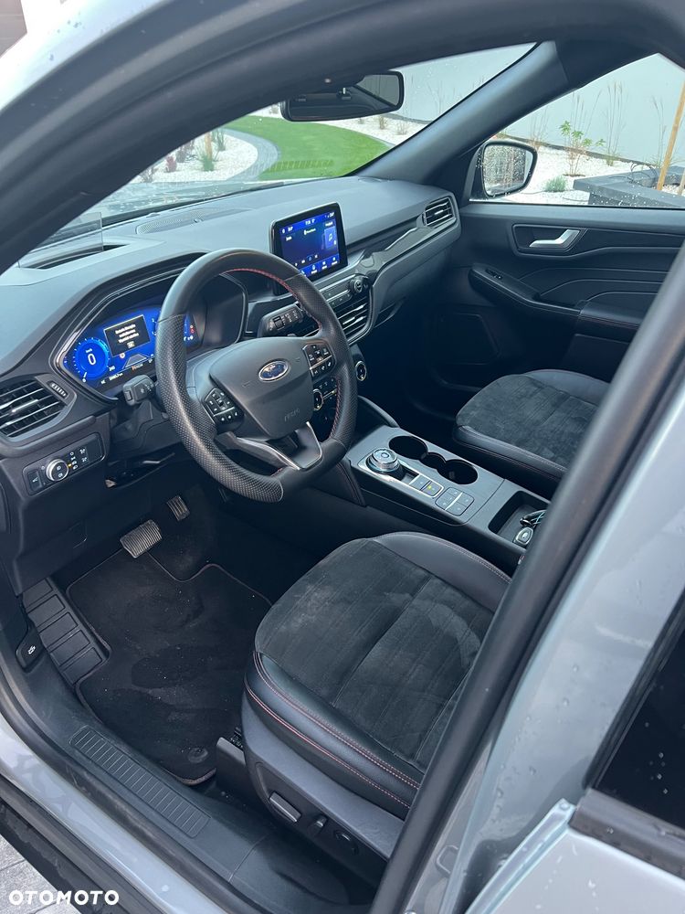 Ford Kuga 2.0 TDCi FWD ST-Line - 10
