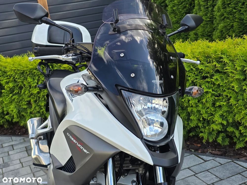 Honda VFR - 19