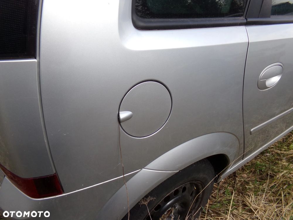 Klapka wlewu paliwa Opel Meriva A Z157 - 1