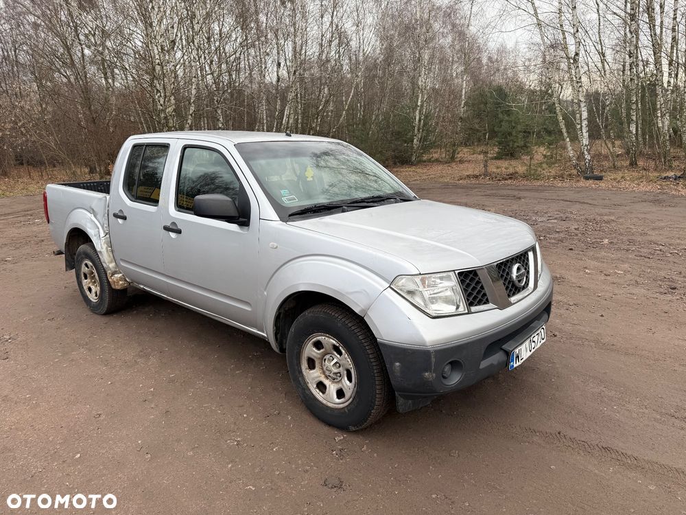 Nissan Navara 2.5 D SE - 6