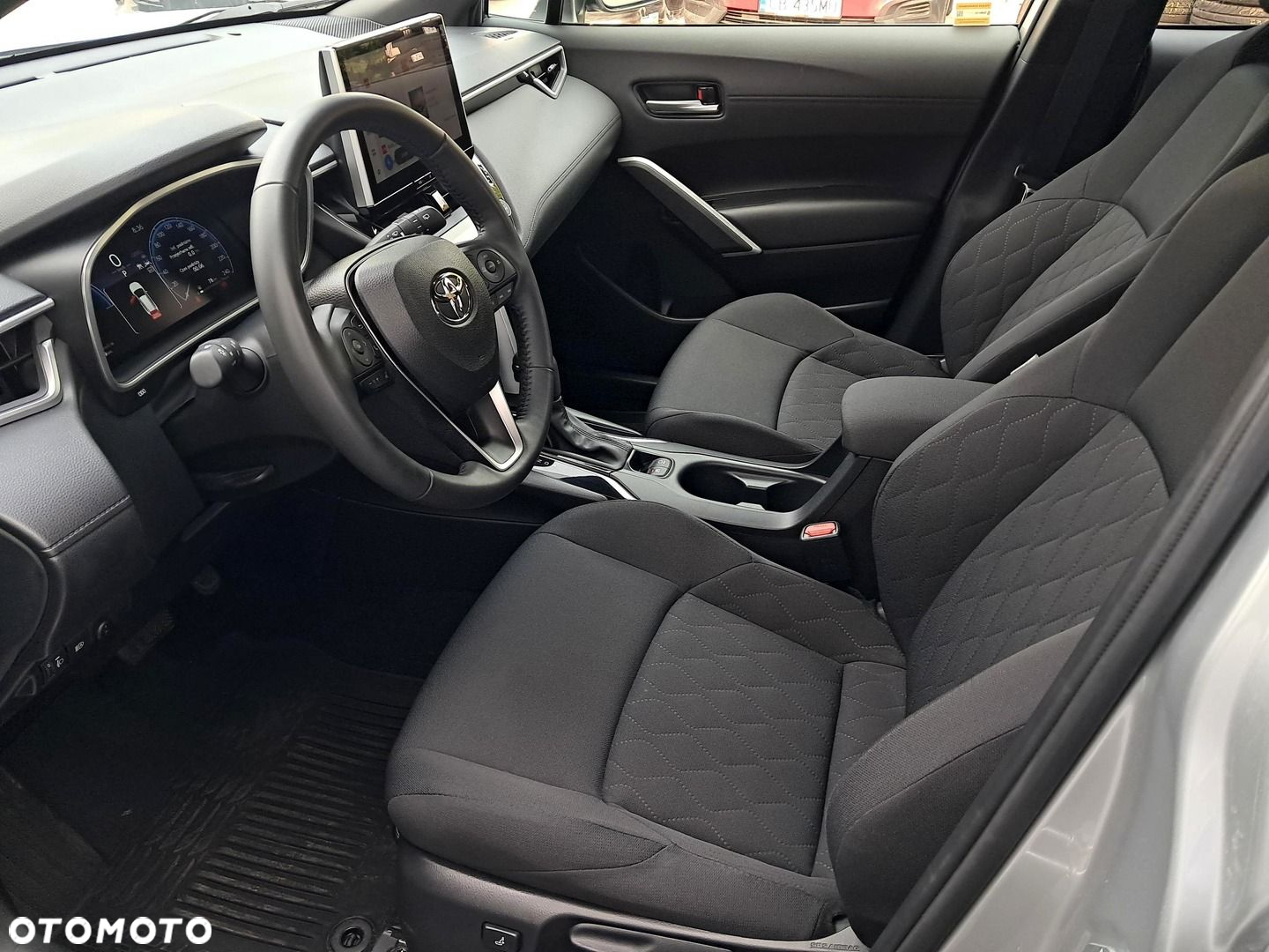 Toyota Corolla Cross 2.0 Hybrid Style - 15
