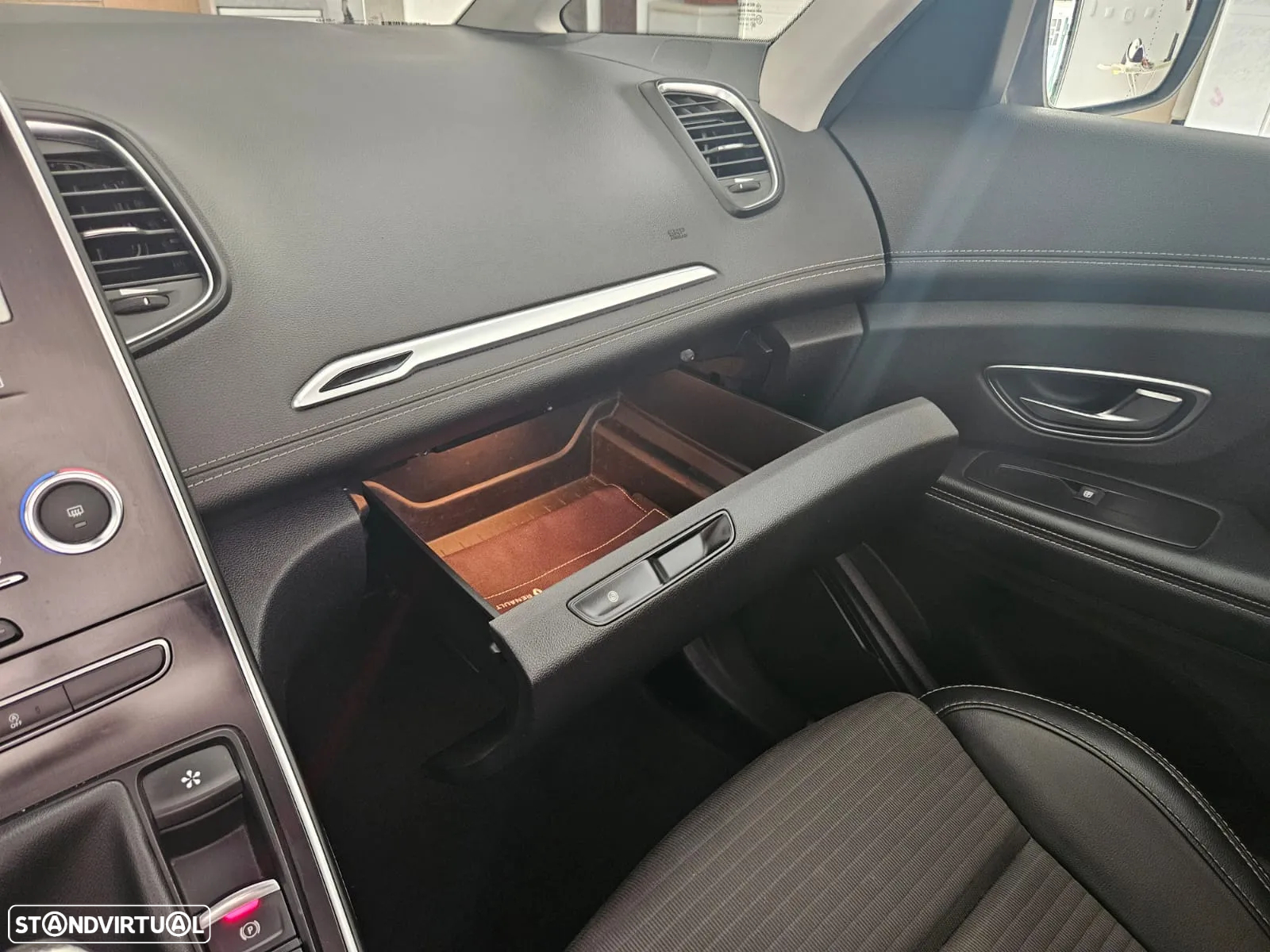 Renault Grand Scénic ENERGY dCi 110 INTENS - 20