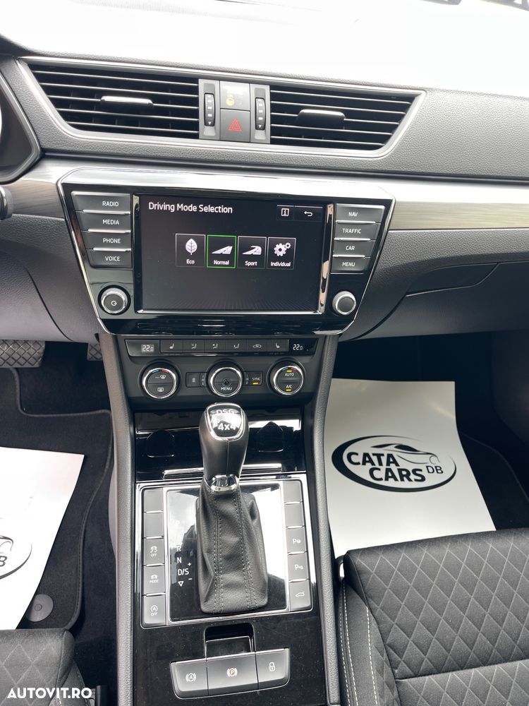 Skoda Superb 2.0 TDI 4X4 DSG Style - 37