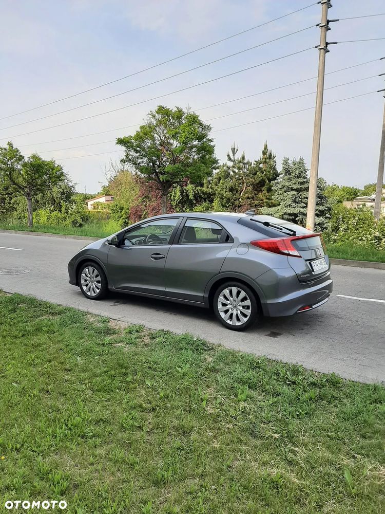 Honda Civic 1.8 Sport - 10