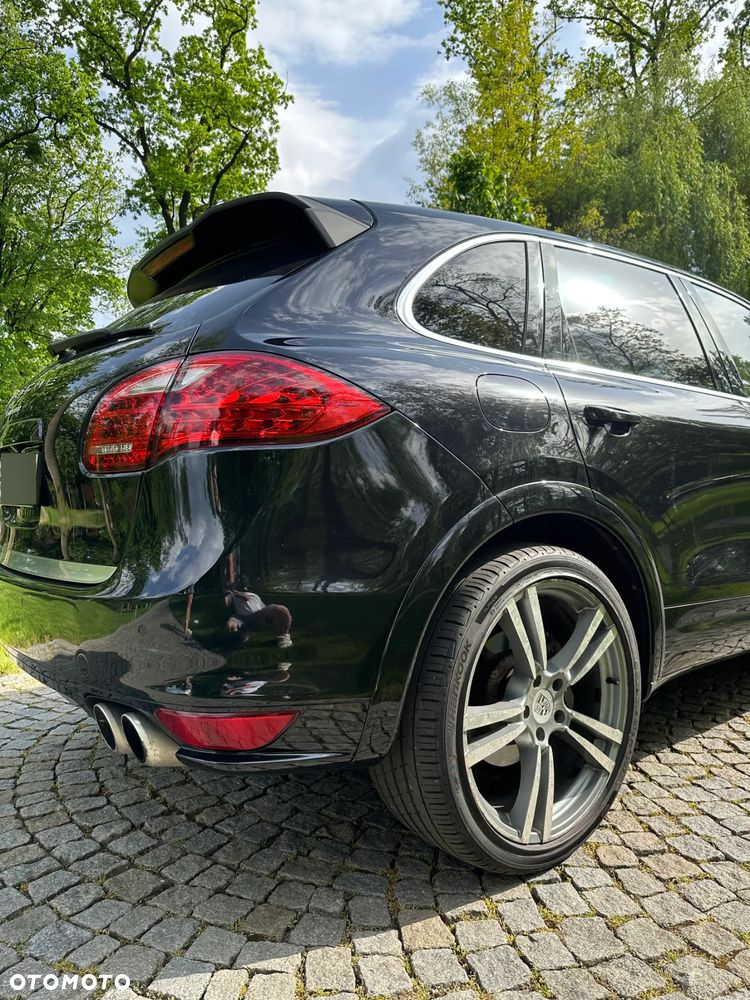 Porsche Cayenne - 12