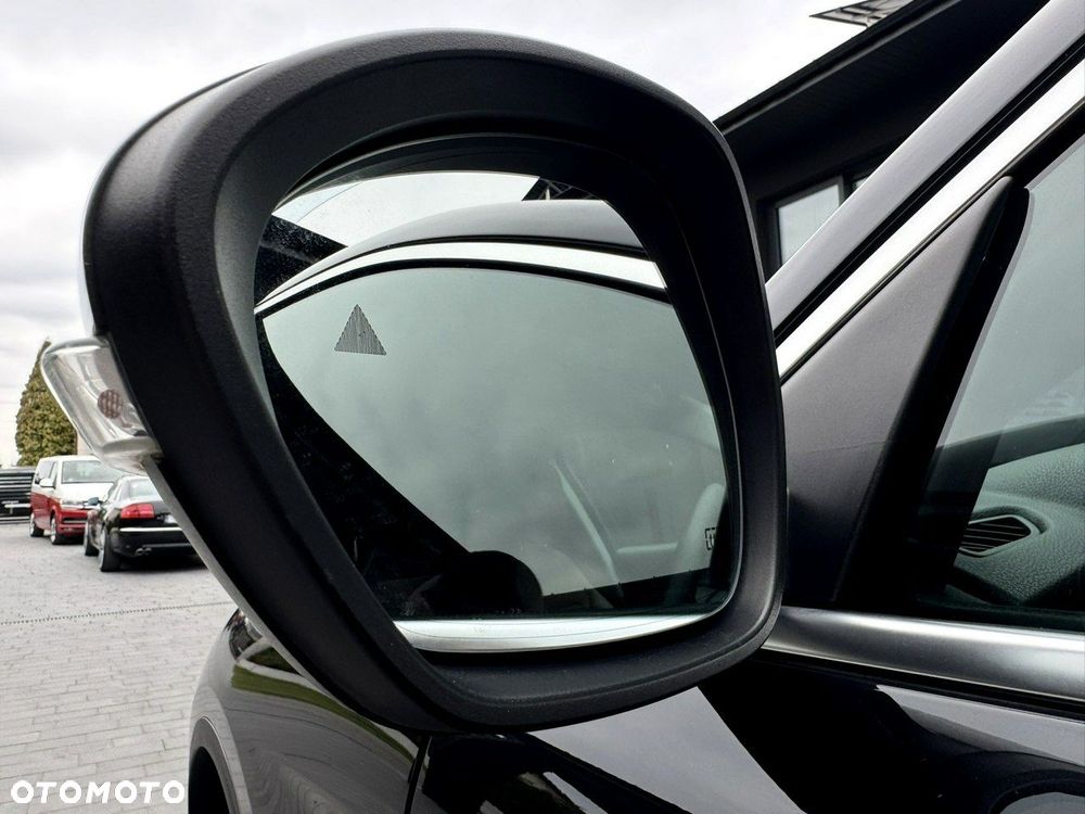 Alfa Romeo Stelvio - 38