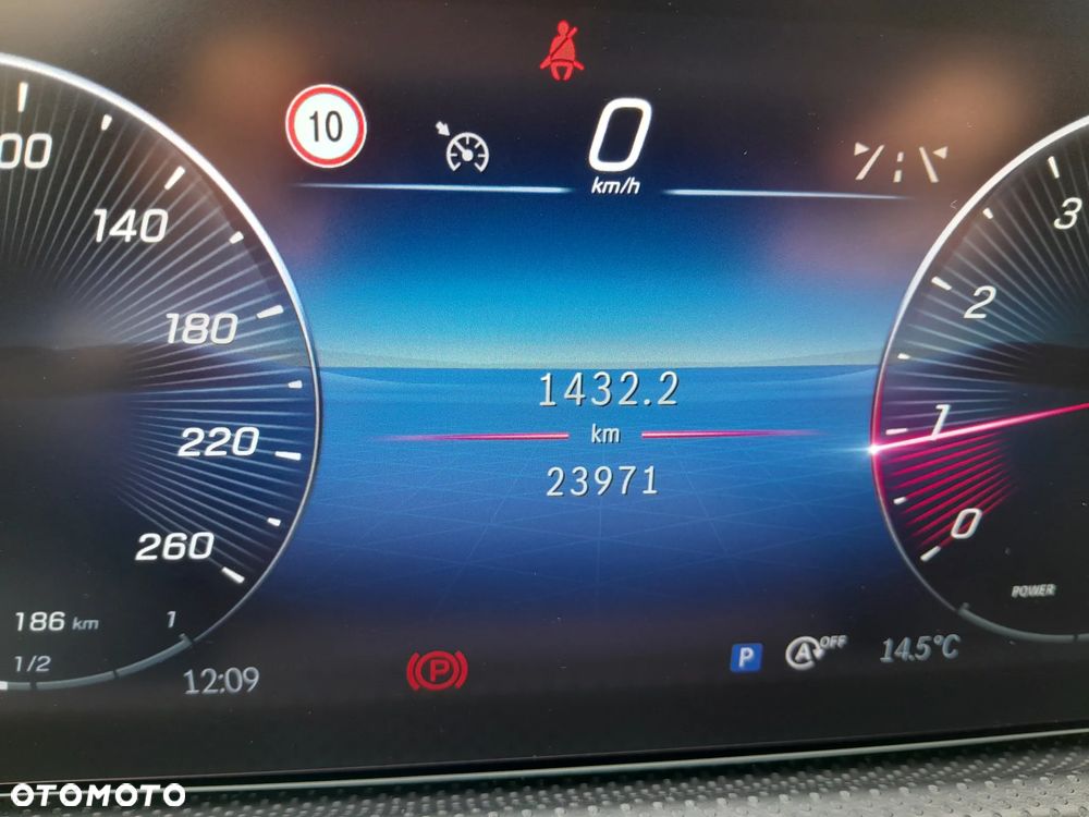 Mercedes-Benz CLA 200 AMG Line 7G-DCT - 14