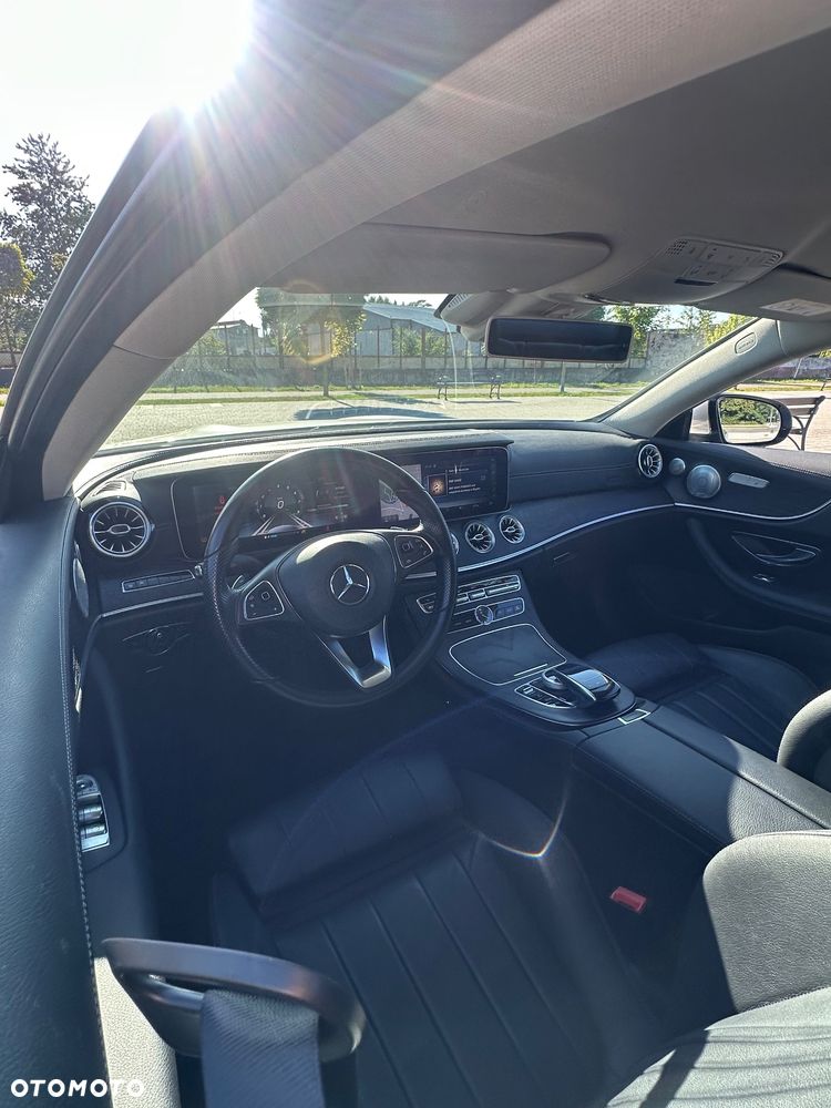 Mercedes-Benz Klasa E 200 9G-TRONIC Avantgarde - 4