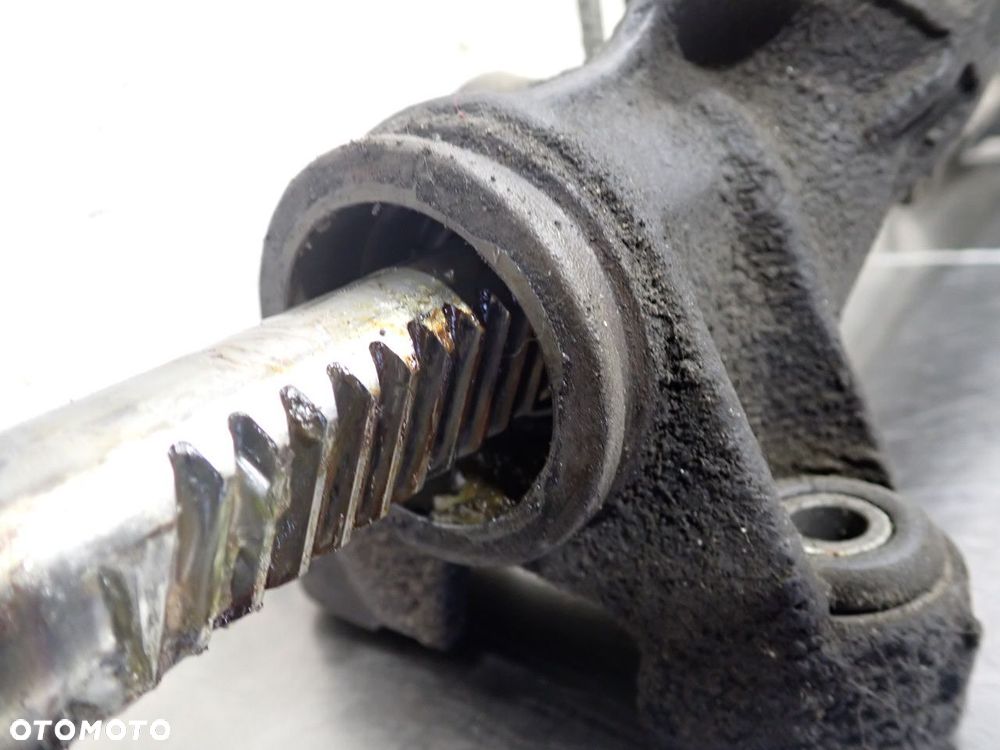 MAGLOWNICA ZE WSPOMAGANIEM VOLKSWAGEN T4 TRANSPORTER 1.9 701422055M   701422061J - 6