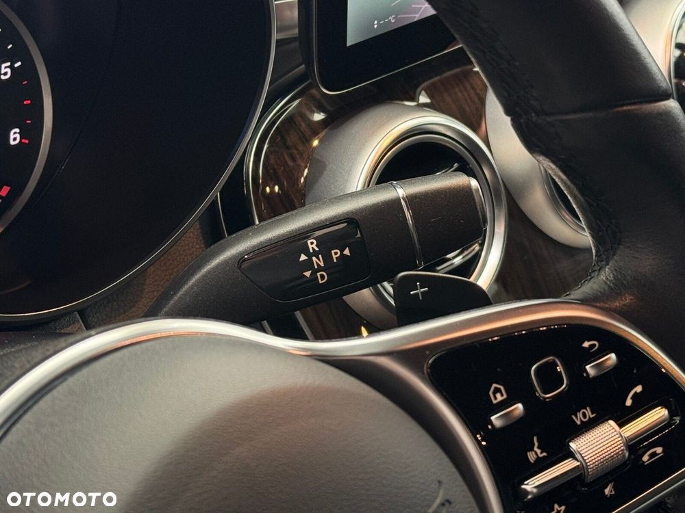 Mercedes-Benz GLC 300 d 4-Matic - 9