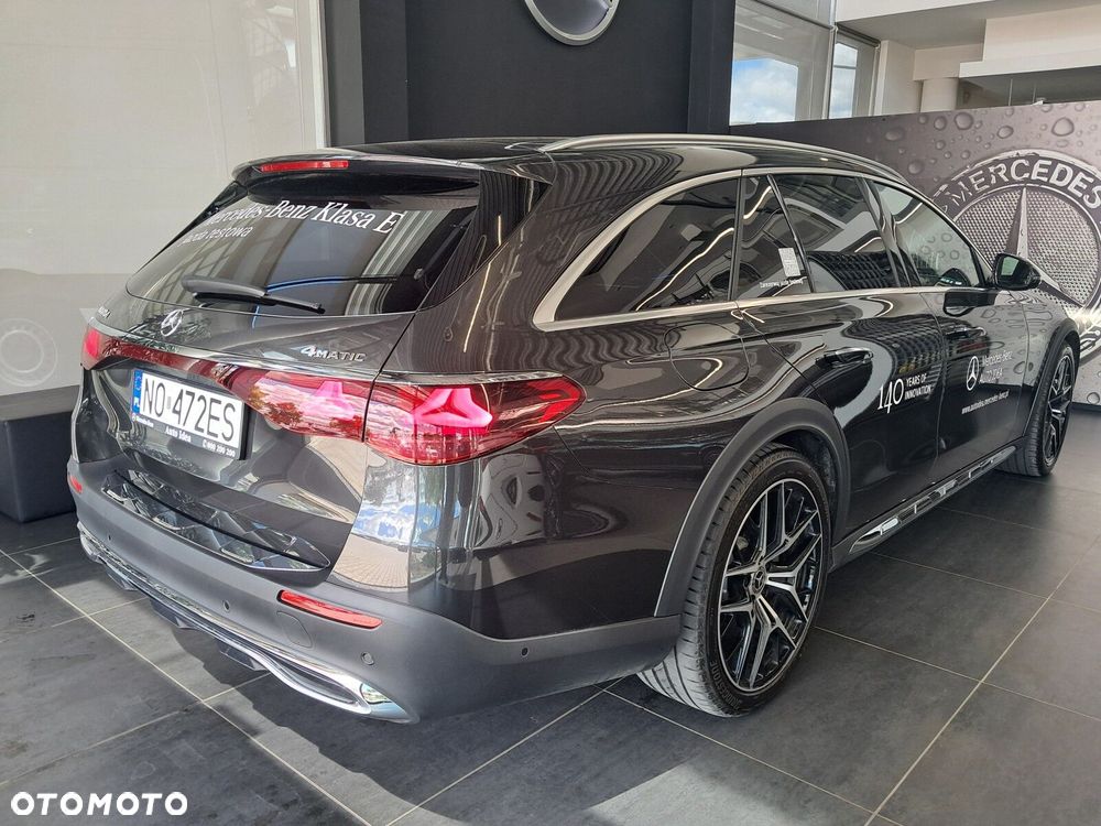 Mercedes-Benz Klasa E 220 d mHEV 4-Matic All-Terrain Avantgarde 9G-Tronic - 15