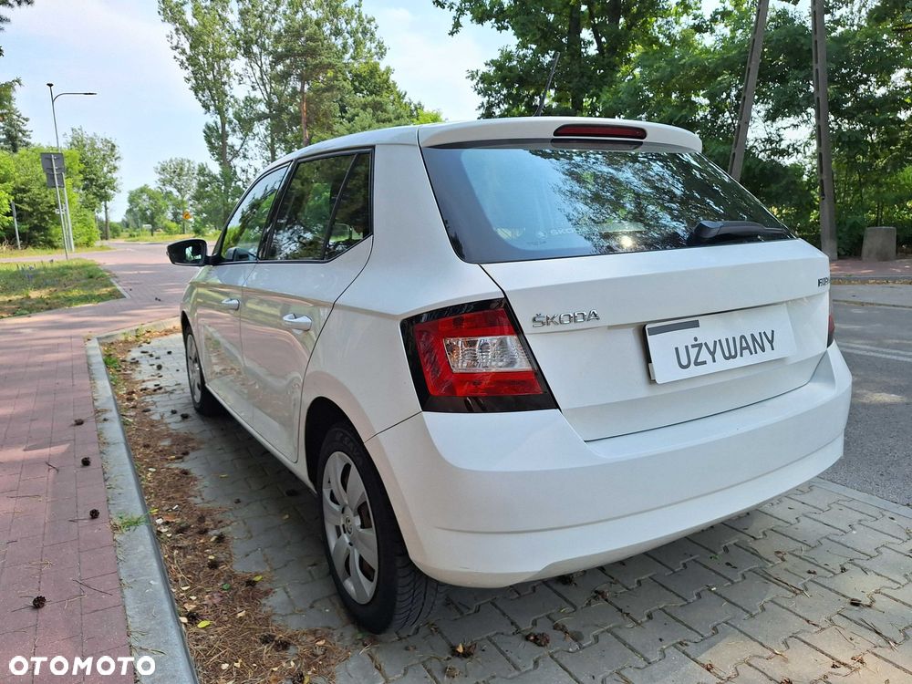 Skoda Fabia - 4