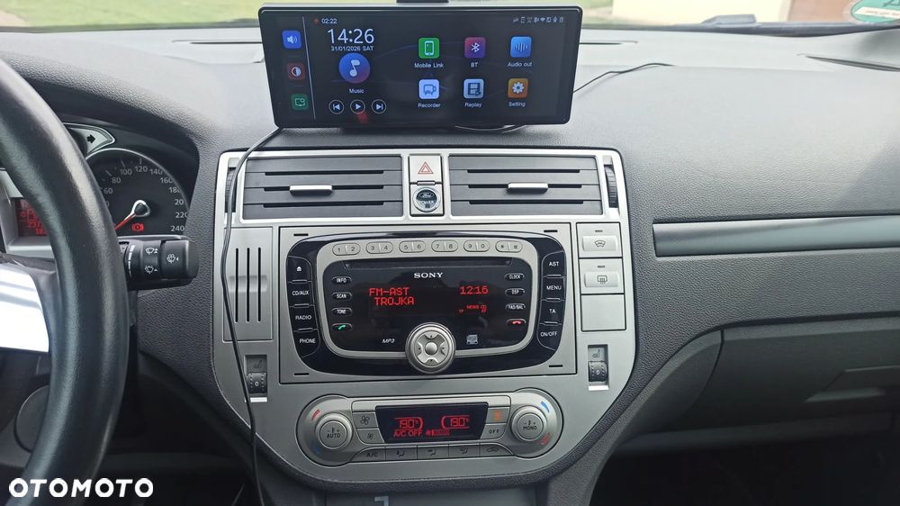 Ford Kuga 2.0 TDCi 4x4 Titanium - 24