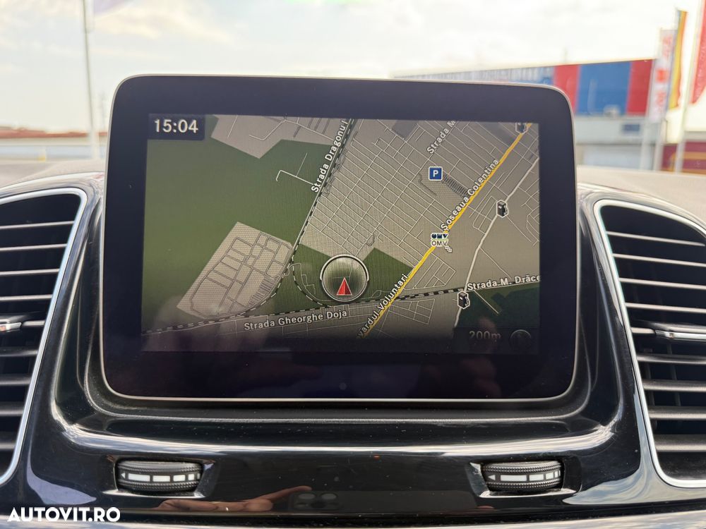 Mercedes-Benz GLE 350 d 4Matic 9G-TRONIC AMG Line - 27
