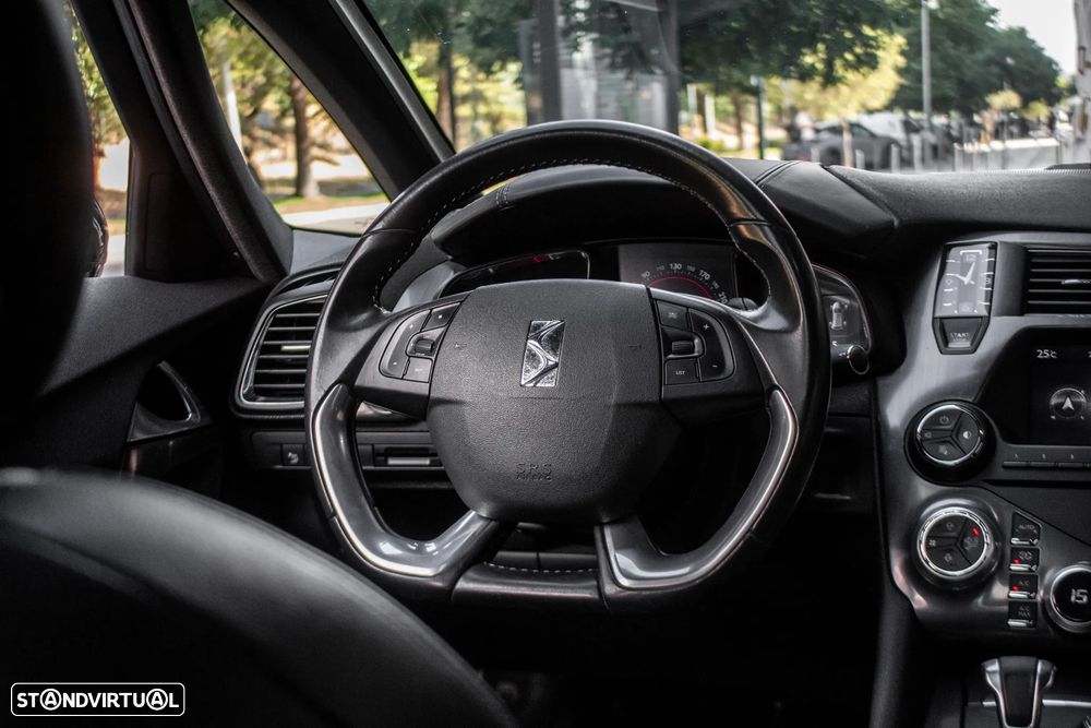 Citroën DS5 2.0 HDi Hy4 So Chic CMP6 102g - 33