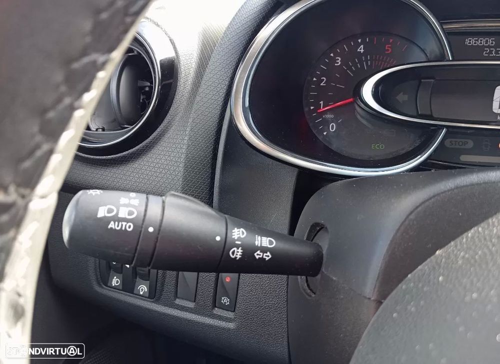 Renault Clio Sport Tourer 1.5 dCi Limited - 11